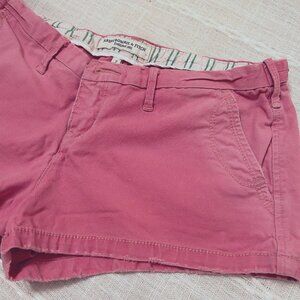 Abercrombie & Fitch Khaki Shorts Pink Size 2